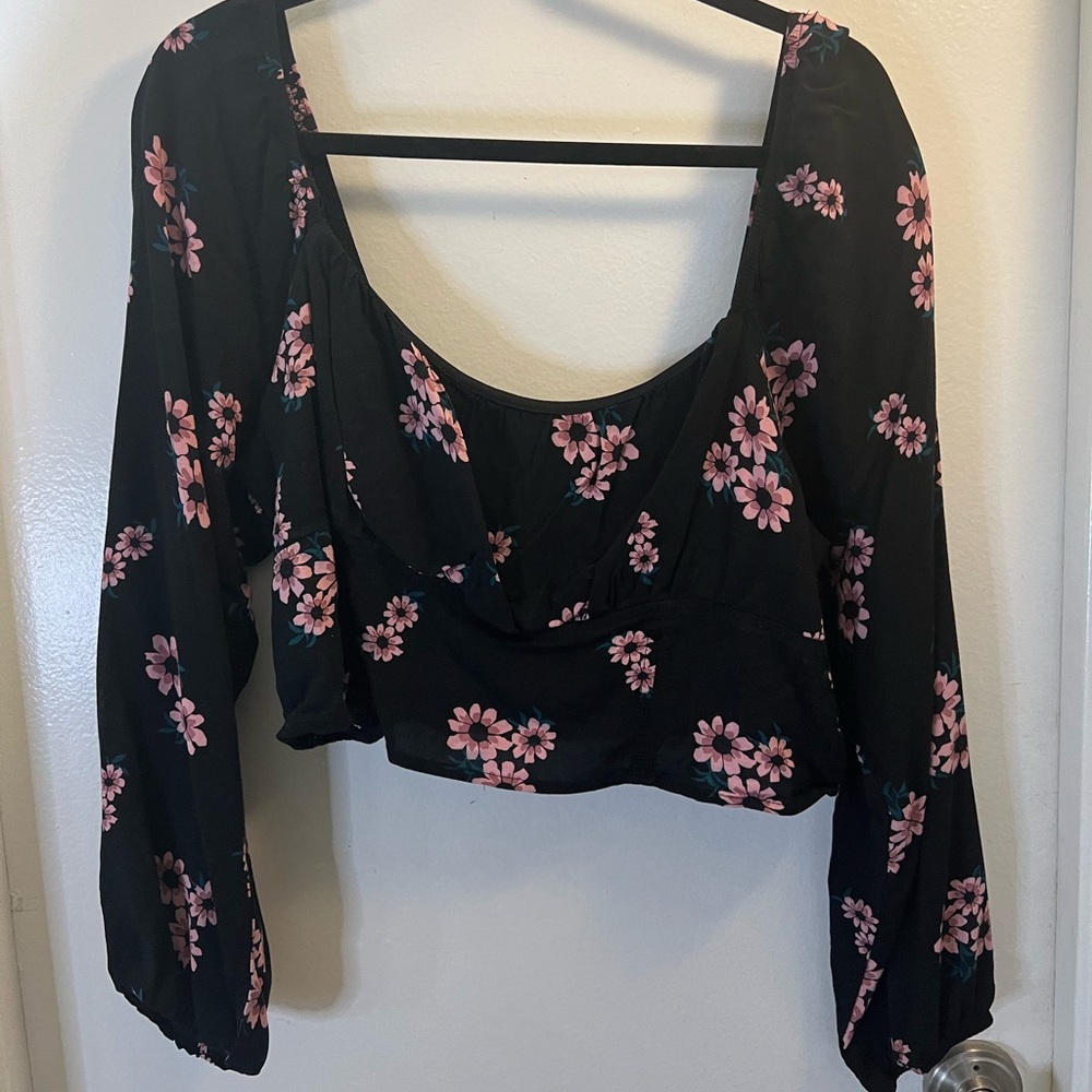 Wild Fable Black Floral Long Sleeve (Size XXL)